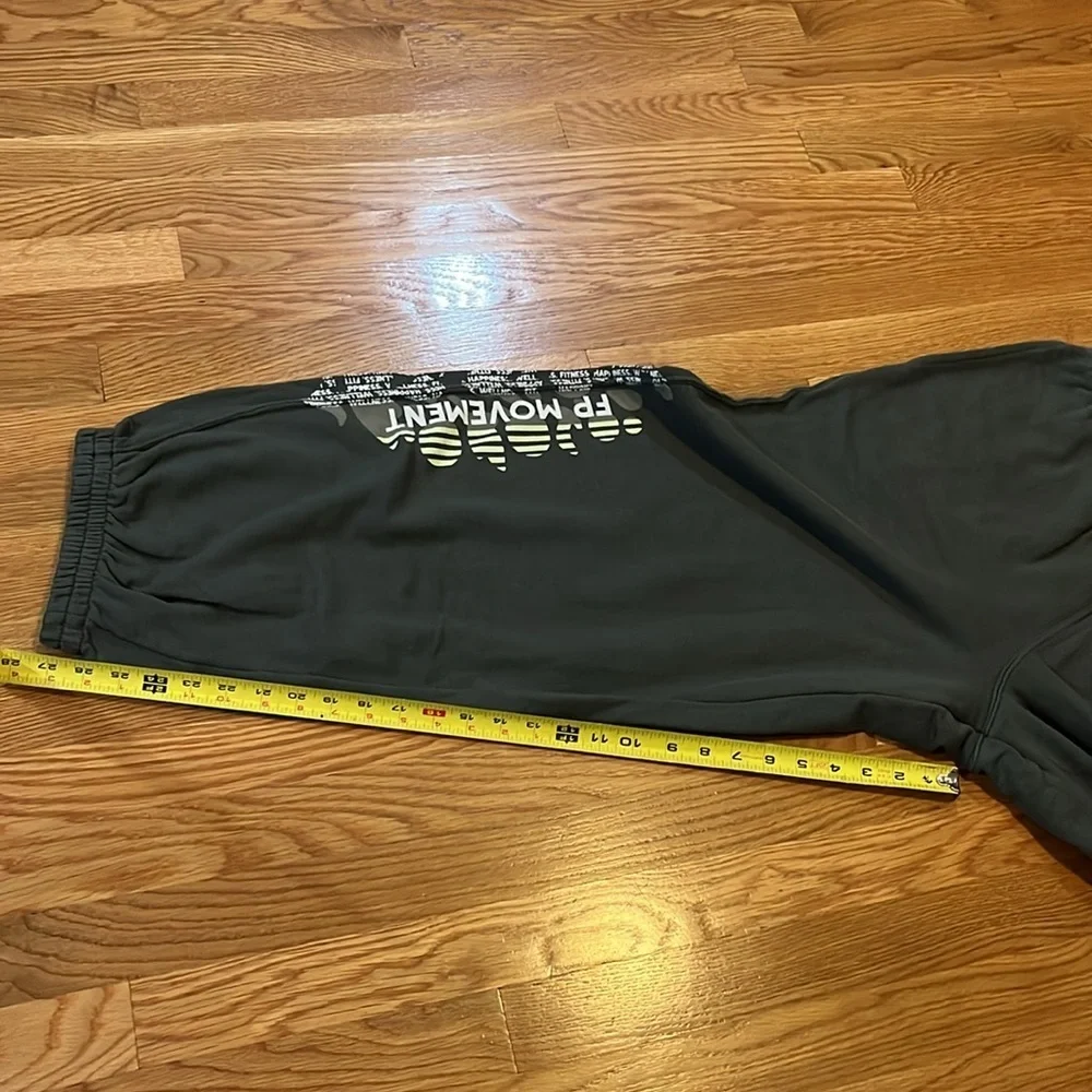 Free People All Star Logo Pants Size Large NWT - Picture 8 of 16